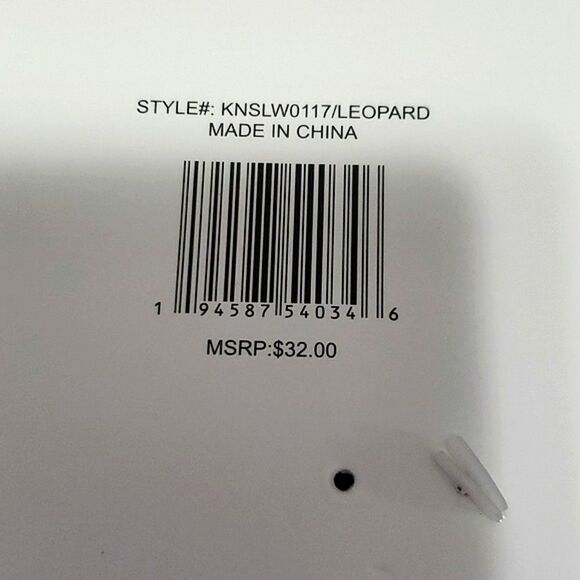 Kensie Leopard Print Soft Fuzzy Memory Foam Slippers 9 - Picture 11 of 11